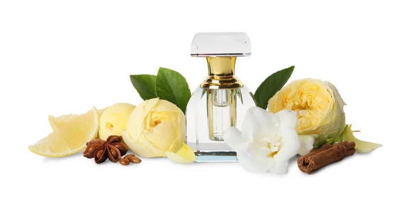 Flaska Med Parfym Citron Blommor Och Kryddor Vit Bakgrund — Stockfoto