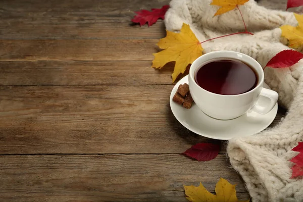 Cup Hot Tea Sweater Autumn Leaves Wooden Table Space Text — Stock Photo, Image