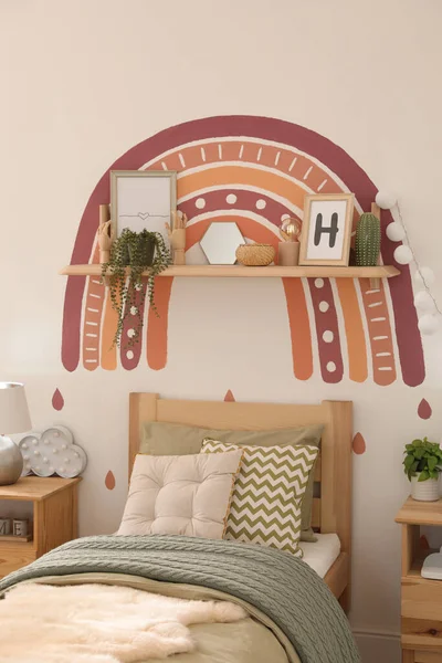 Interior Del Dormitorio Chica Moderna Con Muebles Elegantes Idea Para —  Fotos de Stock