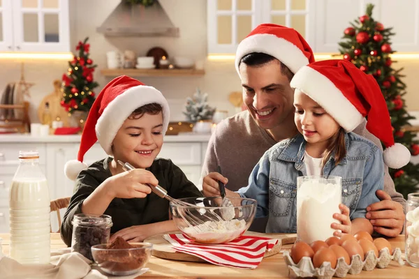 Happy Father His Children Making Dough Delicious Christmas Cookies Home — Stock Photo, Image