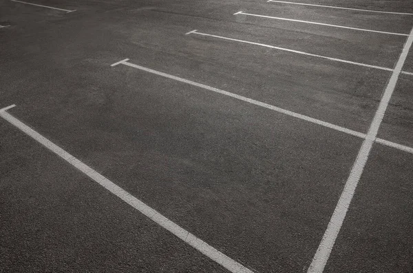 Parkplatz Freien Mit Weißen Markierungslinien — Stockfoto