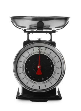 Retro mekanik mutfak ölçeği beyaza izole edildi