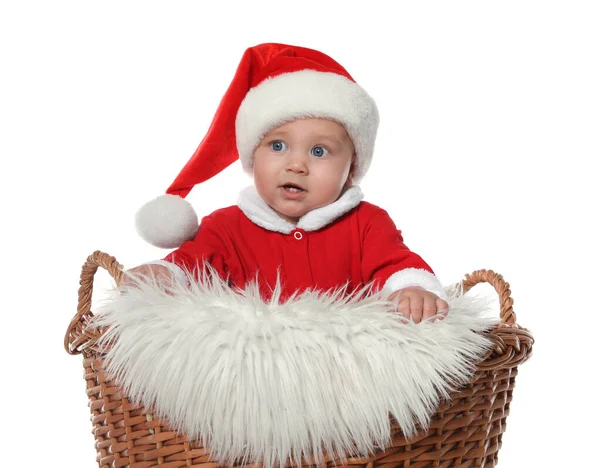 Lindo Bebé Canasta Mimbre Sobre Fondo Blanco Celebración Navidad —  Fotos de Stock