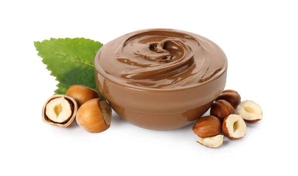 Gelas Mangkuk Dengan Coklat Hazelnut Lezat Menyebar Dan Kacang Latar — Stok Foto