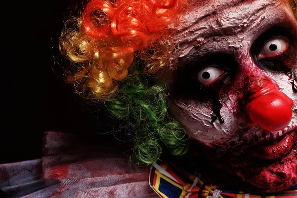 Portret Van Een Angstaanjagende Clown Halloween Feest Kostuum — Stockfoto