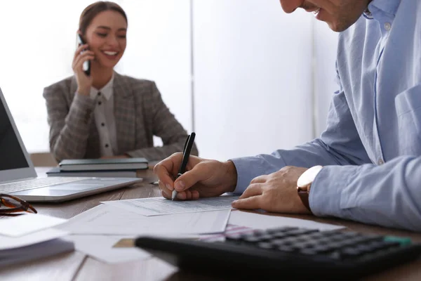 Tax Accountant Working Table Office Closeup — Fotografia de Stock