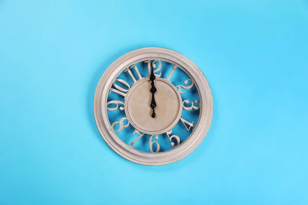 Stylish Wall Clock Turquoise Background Top View — Stock Fotó