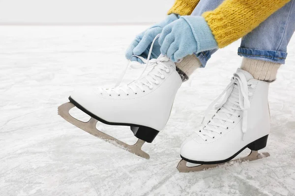Woman Lacing Figure Skates Ice Rink Closeup — Stockfoto