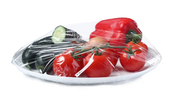 Plate Fresh Vegetables Wrapped Transparent Plastic Stretch Film Isolated White — Stockfoto