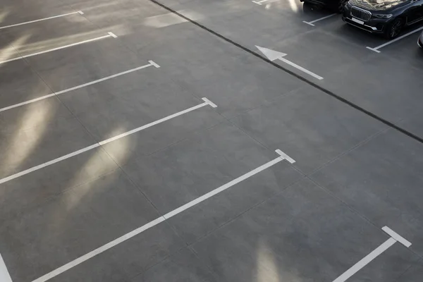 Parkplatz Freien Sonnigen Tagen — Stockfoto