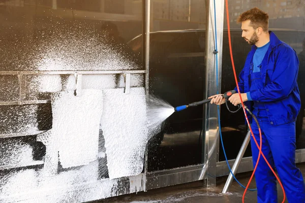 Trabajo Limpieza Alfombras Automáticas Con Chorro Espuma Alta Presión Lavado —  Fotos de Stock