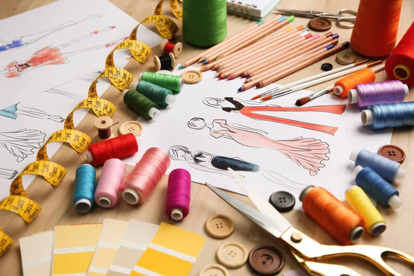 Sketches Fashion Clothes Thread Supplies Designer Workplace — Φωτογραφία Αρχείου