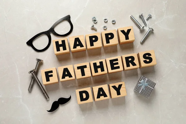 Cubes Phrase Happy Father Day Paper Glasses Mustache Screws Gift — Stock Photo, Image