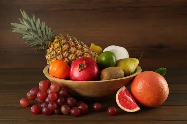 Fresh Ripe Fruits Bowl Wooden Table — Stockfoto