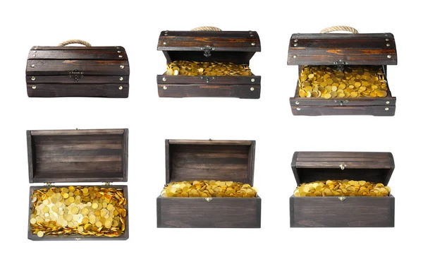 Set Treasure Chests Full Gold Coins White Background — Stock Photo, Image