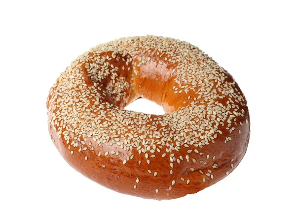 Delicioso Bagel Fresco Com Sementes Gergelim Isoladas Branco — Fotografia de Stock