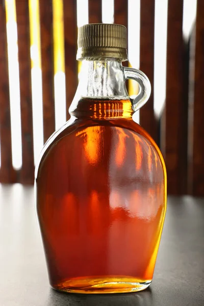 Bottle Tasty Maple Syrup Grey Table — Stock Photo, Image
