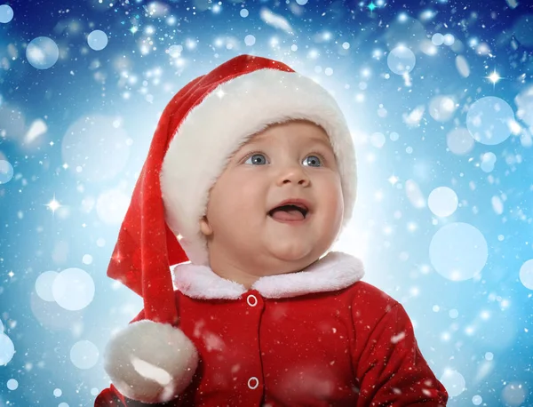 Schattige Baby Kerstkostuum Tegen Wazig Feestelijk Licht — Stockfoto