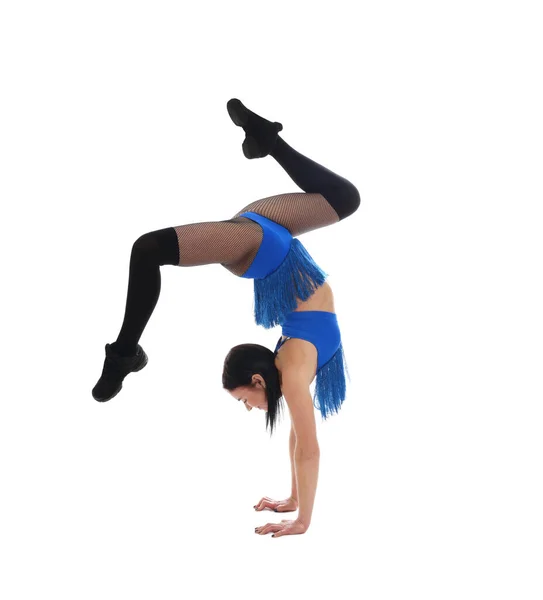 Hermosa Animadora Traje Haciendo Handstand Sobre Fondo Blanco — Foto de Stock