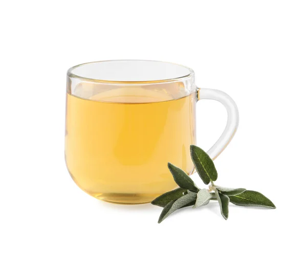Tasse Aromatischer Salbeitee Und Frische Blätter Auf Weißem Hintergrund — Stockfoto
