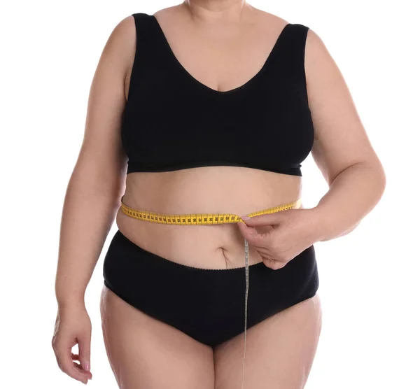 Overgewicht Vrouw Ondergoed Meten Taille Met Tape Witte Achtergrond Close — Stockfoto