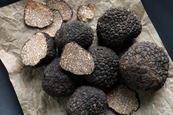 Whole Cut Black Truffles Parchment Top View — Stock Photo, Image