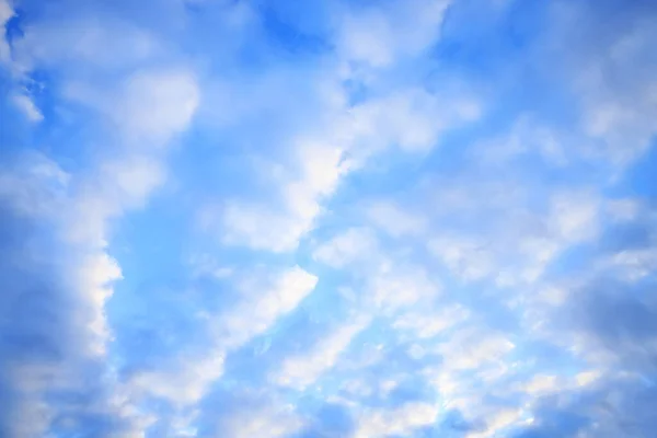 Över Vacker Blå Himmel Med Vita Moln — Stockfoto