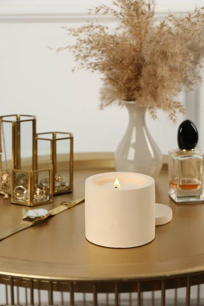 Burning Soy Candle Perfume Stylish Accessories Table Indoors — Stock Photo, Image