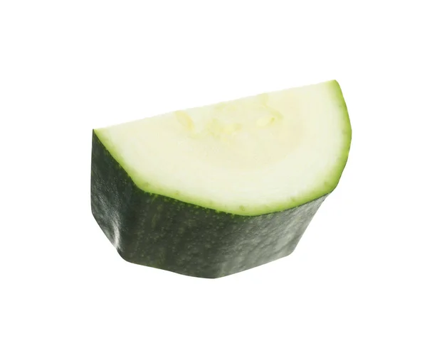 Kawałek Zielonej Dojrzałej Cukinii Wyizolowanej Białym — Zdjęcie stockowe
