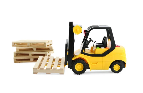 Speelgoedvorkheftruck Met Houten Pallets Witte Ondergrond — Stockfoto