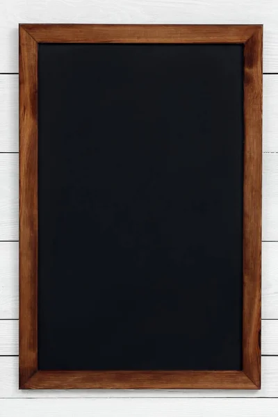 Clean Black Chalkboard Hanging White Wooden Wall — Stock Photo, Image