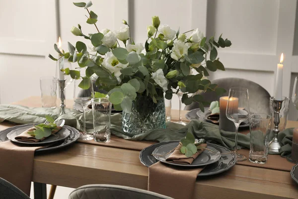 Festive Table Setting Beautiful Floral Decor Indoors — Stock Photo, Image