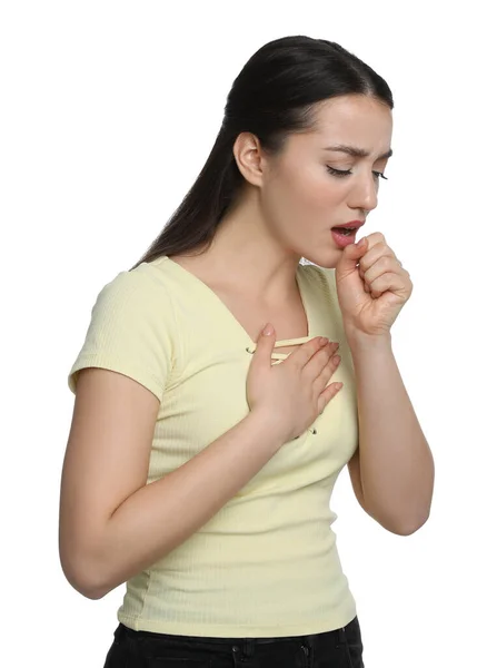 白い背景で咳をする若い女性 風邪の症状 — ストック写真