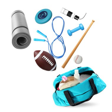 Spor çantası ve beyaz arka planda uçuşan farklı spor eşyaları.