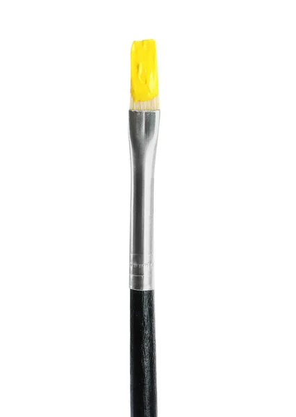 Escova Com Tinta Amarela Isolada Sobre Branco — Fotografia de Stock