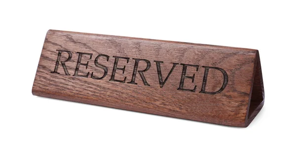 Elegantní Dřevo Rezervovaný Stůl Cedule Izolované Bílém — Stock fotografie