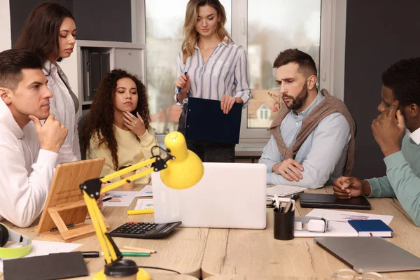Team Employees Working Together Office Startup Project — Stock Photo, Image