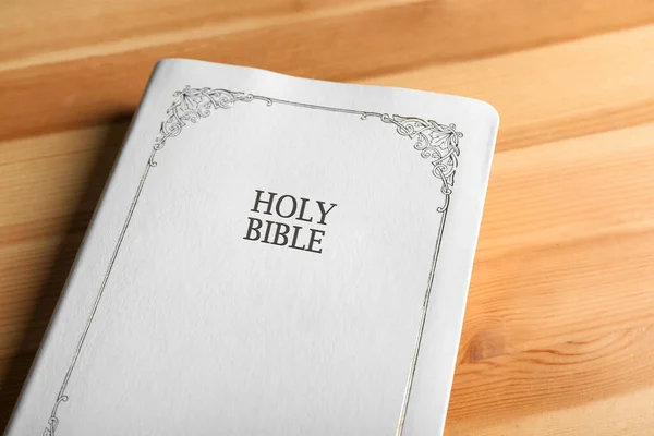 Bible White Cover Wooden Table Closeup — Stock Photo, Image