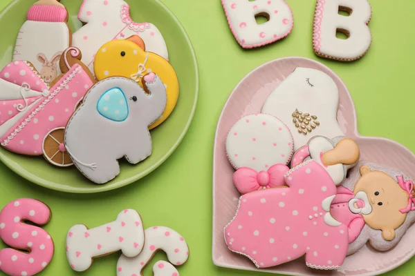 Set Biscotti Baby Shower Sfondo Verde Chiaro Posa Piatta — Foto Stock