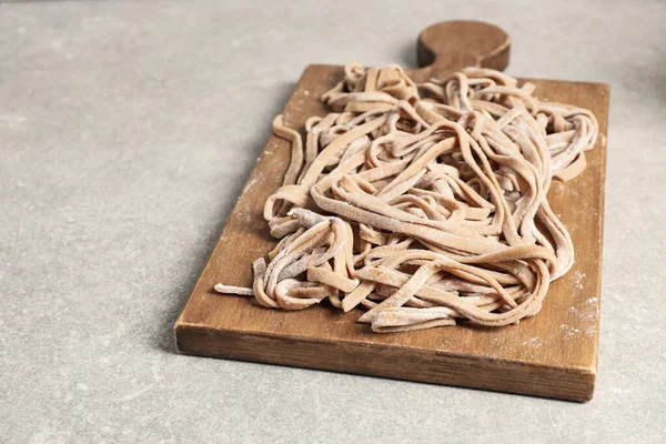 Uncooked Homemade Soba Wooden Board Light Table — Stock Photo, Image