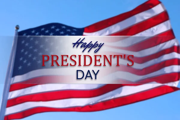 总统纪念日快乐 联邦假期 晴天美国国旗在室外飘扬 — 图库照片