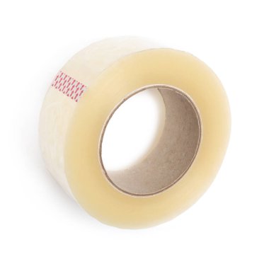 Yapışkan bant rulosu beyaza izole edildi