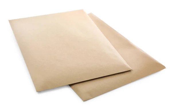 Blanco Kraftpapier Enveloppen Witte Achtergrond — Stockfoto