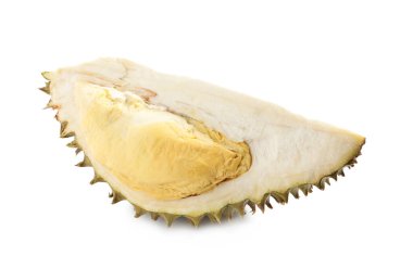 Taze olgun durian parçası beyazda izole edilmiş.