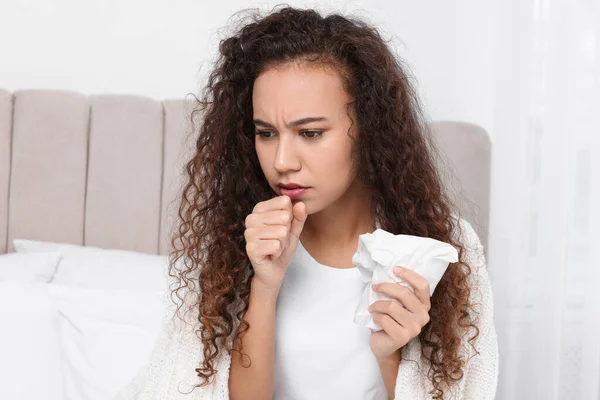 Sick African American Woman Tissue Bed Home — Stock Photo, Image