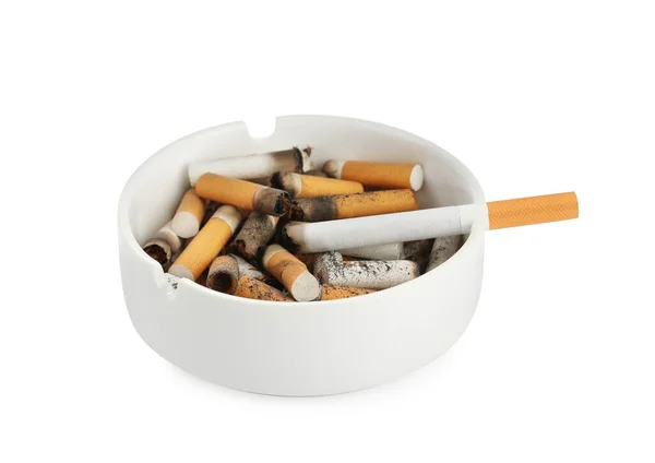 Κεραμικό Τασάκι Αποκόμματα Τσιγάρων Απομονωμένο Λευκό — Φωτογραφία Αρχείου