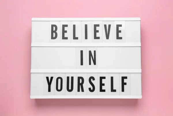 Lightbox Motivational Quote Believe Yourself Pink Background Top View — Stock Photo, Image