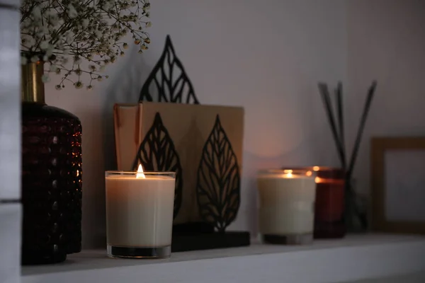 촛불을 태운다 과하얀 — 스톡 사진