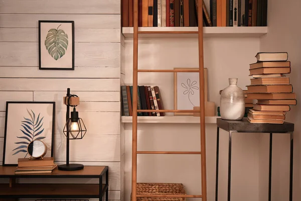 Inicio Biblioteca Interior Con Muebles Modernos Colección Diferentes Libros Estantes —  Fotos de Stock