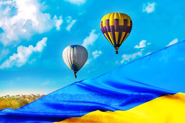 Double Exposure Ukrainian Flag Colorful Hot Air Balloons Blue Sky — Stock Photo, Image